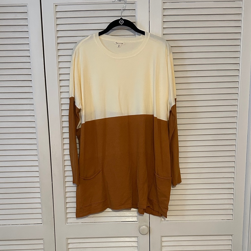 Tea n Rose Cream Tunic Sweater